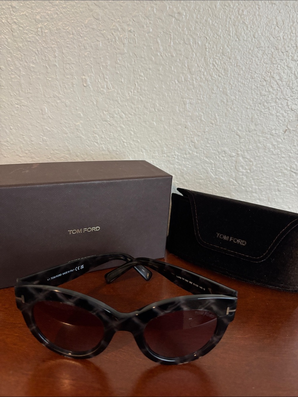 Tom Ford Black Tortoise Cat-Eye Women's Sunglasses